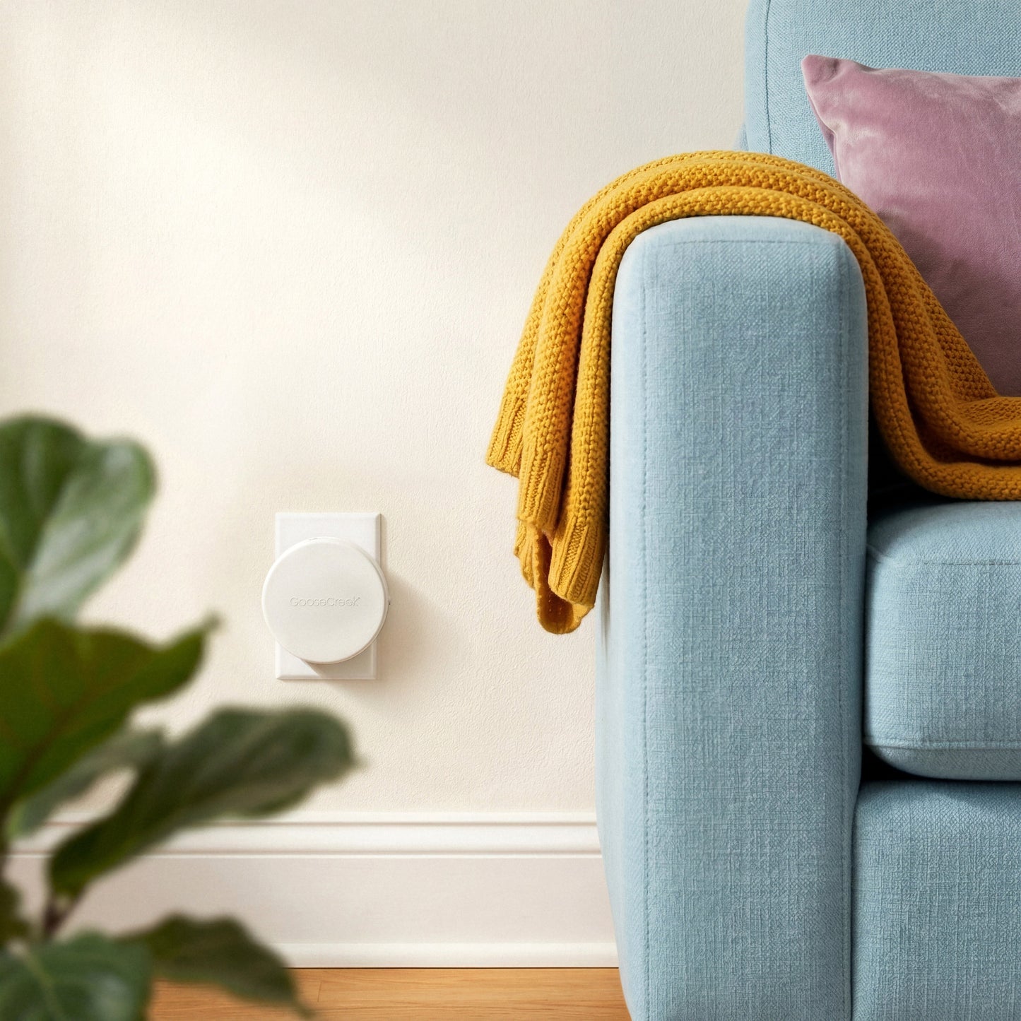 Signature Home Diffuser Plug-In